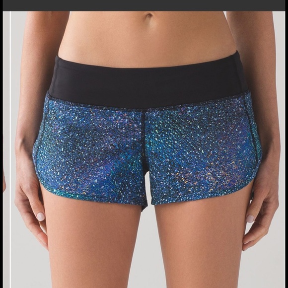 🔥Lululemon Speed Shorts-Strive Multi/Mermaid🔥 - Picture 8 of 16